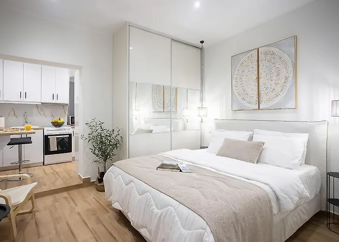 Davina The City Central Suite